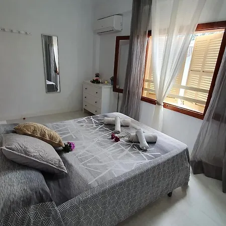 Amapola Mallorca - *